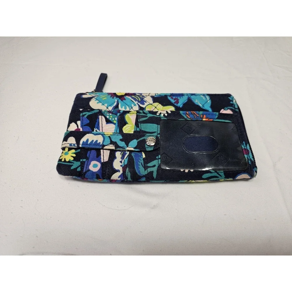 Vera Bradley 7" Wallet Blue/Flowers - Picture 3 of 3